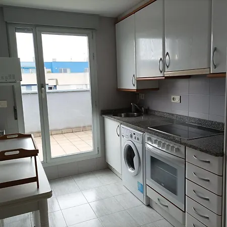Atico Acogedor Con Gran Terraza