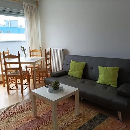 Atico Acogedor Con Gran Terraza